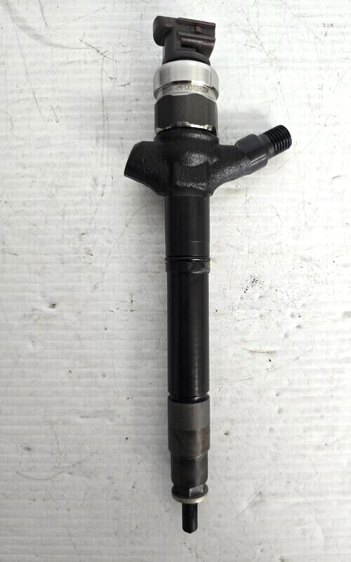 maromameページ Yanmar 8LV 350 Marine Fuel Injector 119798-53010 | eBay