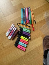 großes Konvolut Buntstifte und Marker Stabilo...