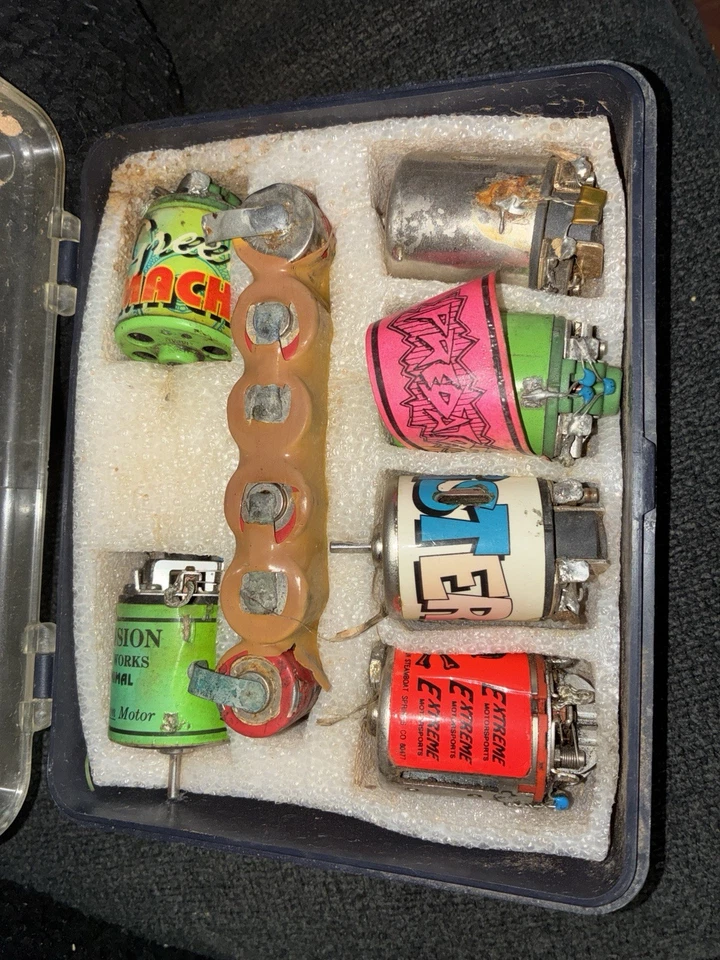 Juego de motor de coche RC con baterías NiMH vintage Foto 2 de 3