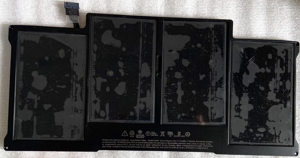 Batería Original A1496 A1466 MacBook Air 13" Mediados de 2012,2013, Principios de 2014, 2015 2017 Foto 3 de 4