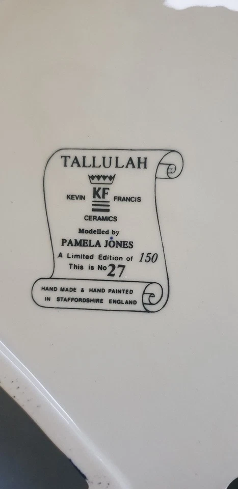 a133 Kevin Francis Tallulah Wall Mask By Pamela Jones 27/150 - Image 3 of 3