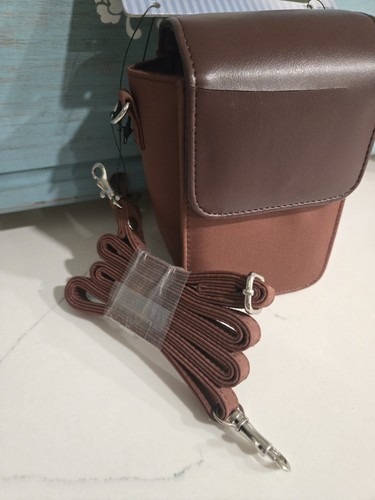 Targus TPT005US Bijou Grande Marrón Nylon Acolchado Estuche para Cámara con Correa para el Hombro - Imagen 2 de 9