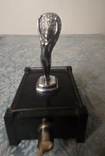 Vintage 1930's Parker Dunhill "Aphrodite" Silent Flame Art Deco Table Lighter