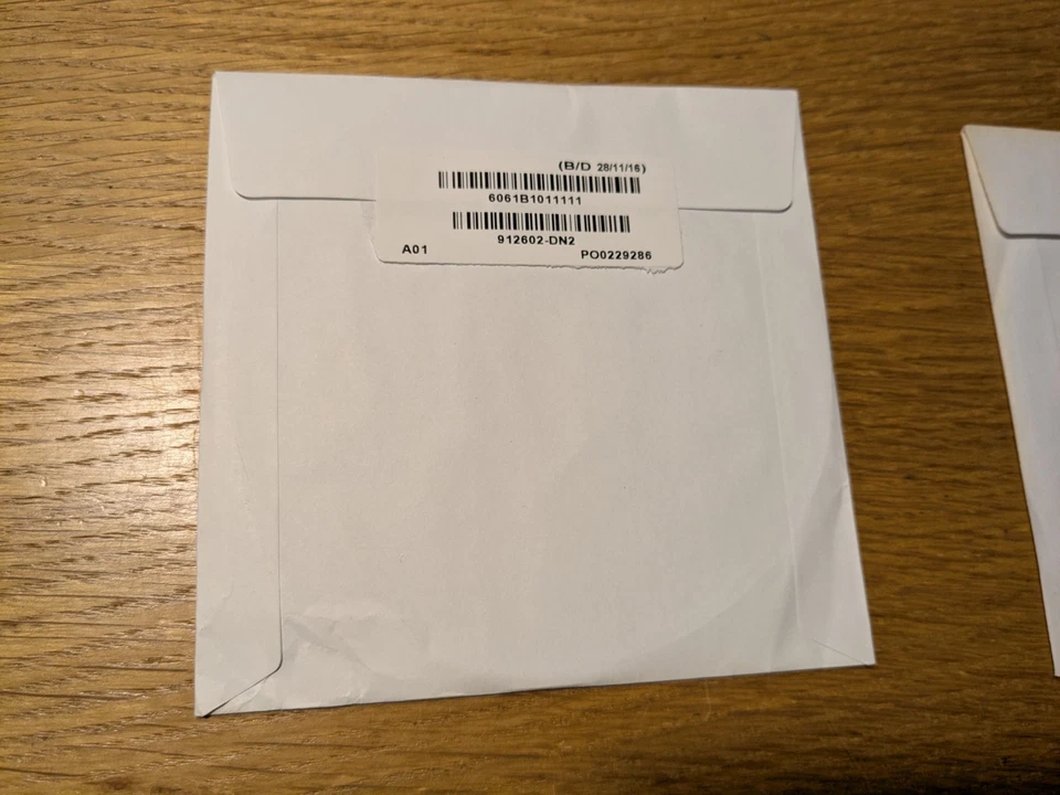 HP Windows 10 x64 & App/Driver Recovery two DVD set for Elitebook 820/840/850 G4 - Image 3 of 4