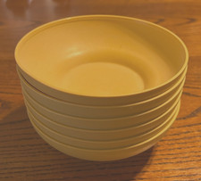 Vintage 1970s Lot of 6 Tupperware Harvest Gold 6" Cereal/Salad/Soup Bowls #890