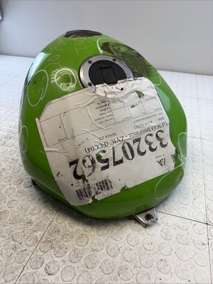 2003 2004 Kawasaki Ninja Zx6r Zx636 Gas Tank Fuel Cell Reservoir