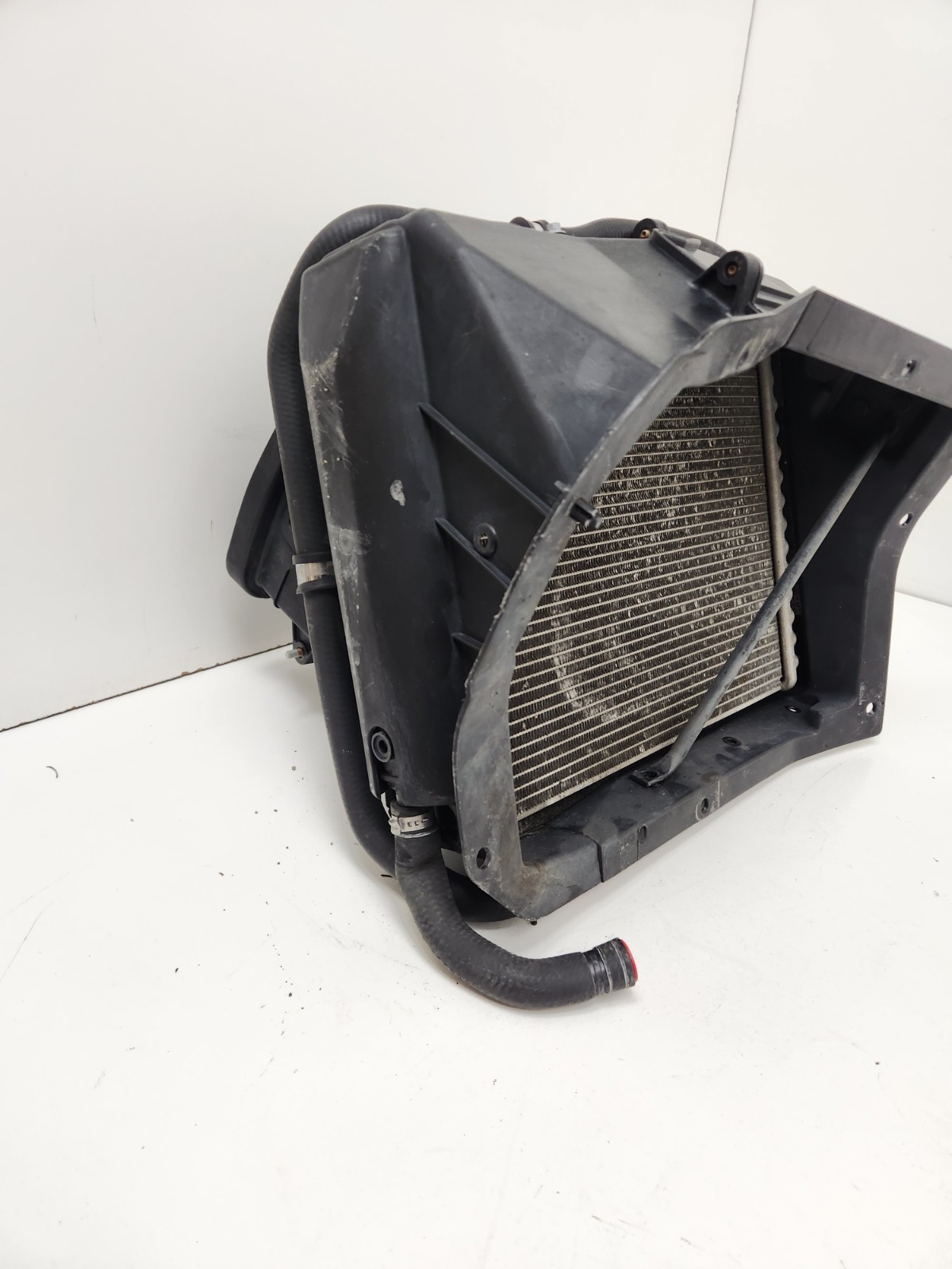 McLaren MP4-12C 2012-2014 FRONT+LEFT Radiator