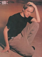 Devon Sawa Christina Ricci teen magazine pinup clipping squatting pix Bop Casper