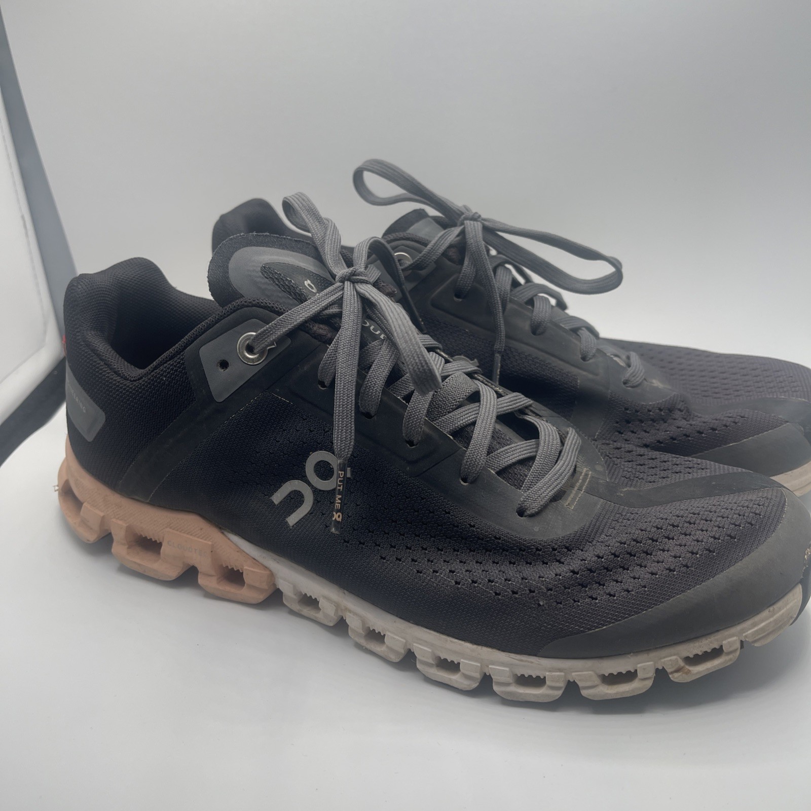 On Cloud Cloudtec Swiss Engineering Helion Womens… - image 1