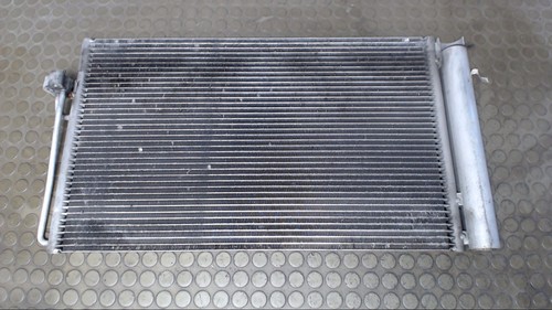 Kondensator Klimaanlage BMW 520 D Touring E61 9122827 12 Monate Garantie