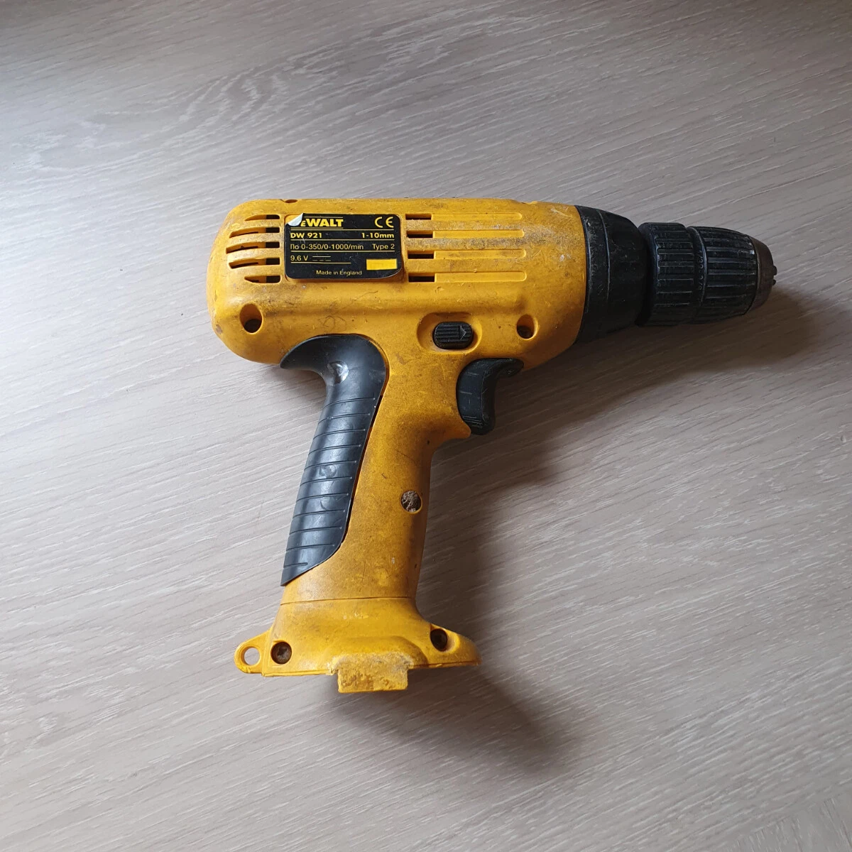 Black sale dewalt drill