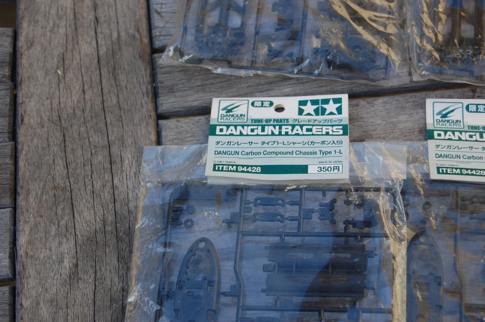 LOTE DE 4 CHASIS COMPUESTO CARBONO CARROCERÍA TAMIYA DANGUN RACERS TIPO 1L 94428 Foto 2 de 2