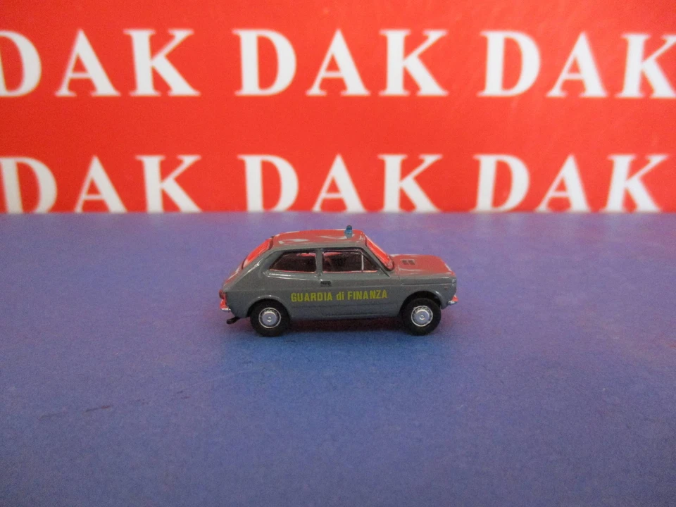 1/87 Modellino Auto Fiat 127 Guardia di Finanza 1971 by Brekina - Immagine 4 di 4