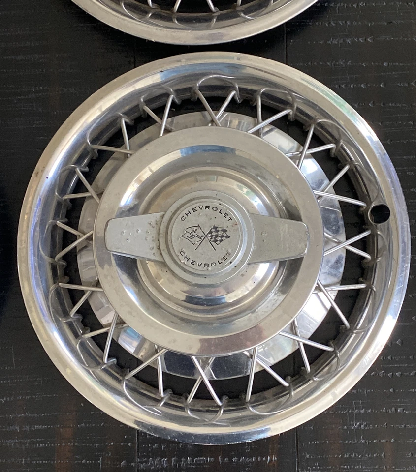 Chevrolet Hubcaps 1964 1965 1966 14” Wheel Covers Chevy II Set Of 4 Vintage - Image 2 of 4