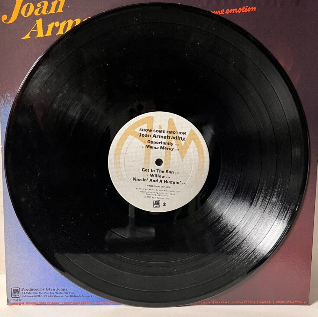 A21 Joan Armatrading: Show Some Emotion, 1977 A&M Records SP 4663