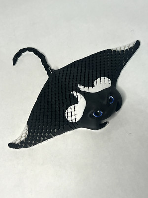 Manny, the Manta Ray Articulating 3D Printed Toy STL Flix