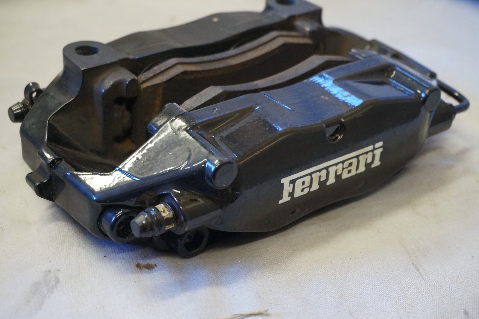 2000-2010 Ferrari 360 430 Front Brake Caliper Right RH Black Brembo OEM 243541