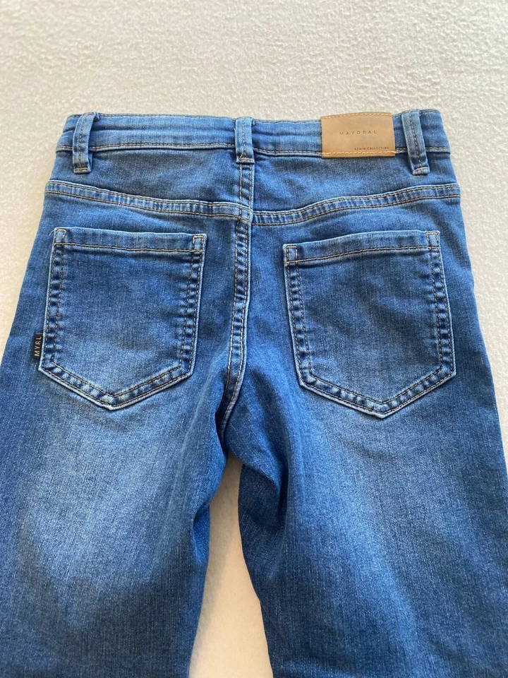 Jeans Mayoral Niñas Talla 8 Azul Denim Regular Calce Recto Bolsillos con Botones a Presión Foto 3 de 4