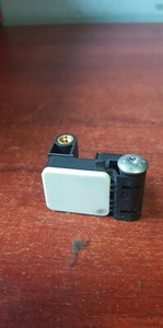 6911003 BMW E70 E71 E72 E83 E84 E91 SRS SEITENCRASHSENSOR