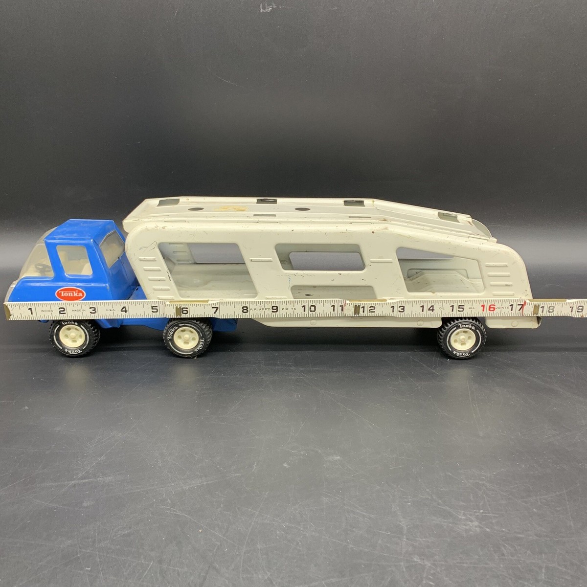 Vintage Tonka Car Carrier Hauler Blue & White, Pressed Steel
