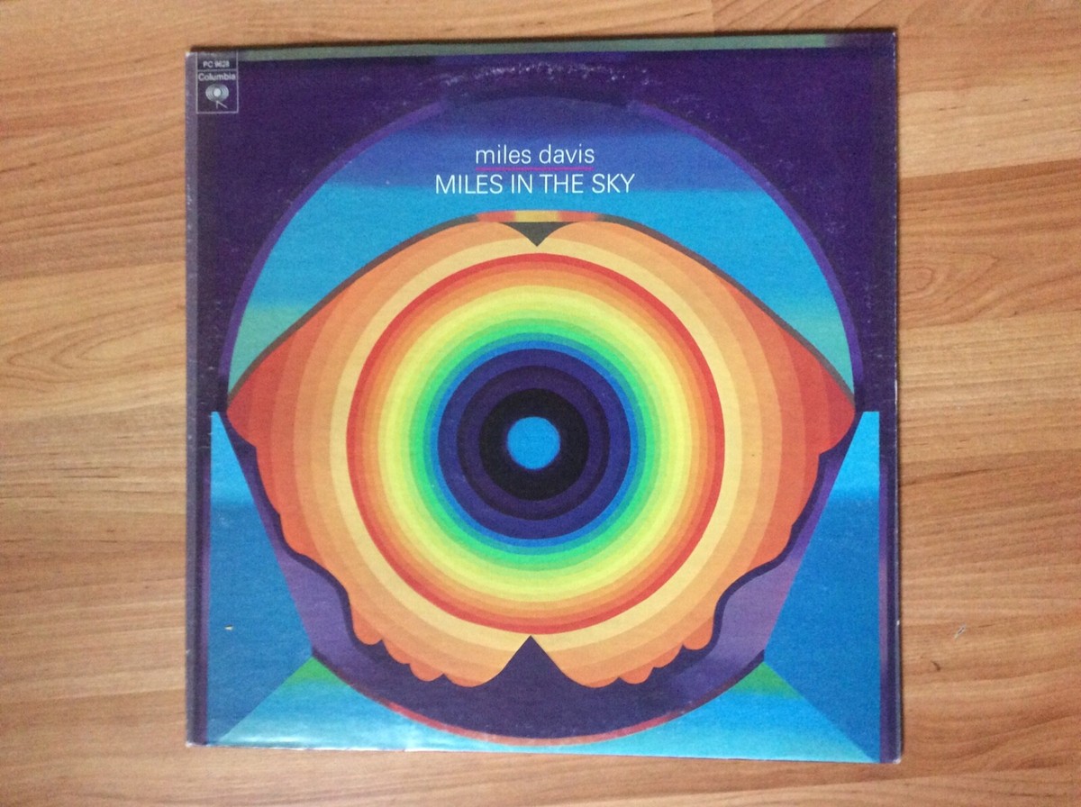 RARE VINTAGE LP MILES DAVIS / MILES IN THE SKY # 9628 NEAR MINT