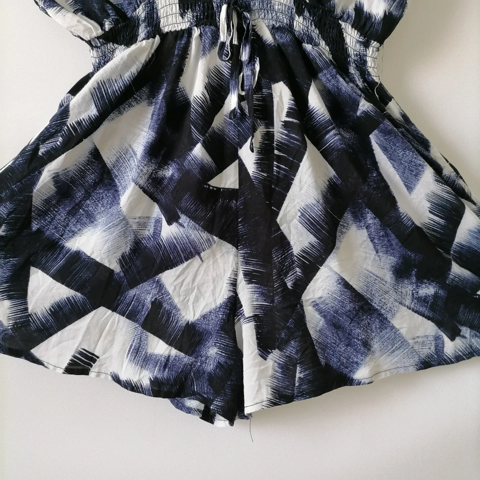 NWT Dolce Vita Womens Multicolor Surplice Neck Abstract Print Romper Size S - Image 4 of 4