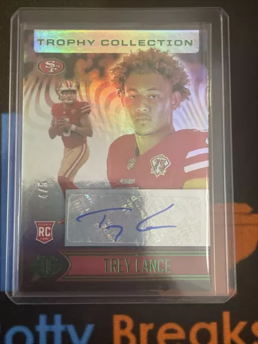 2021 Panini Illusions Trey Lance Auto 4/5