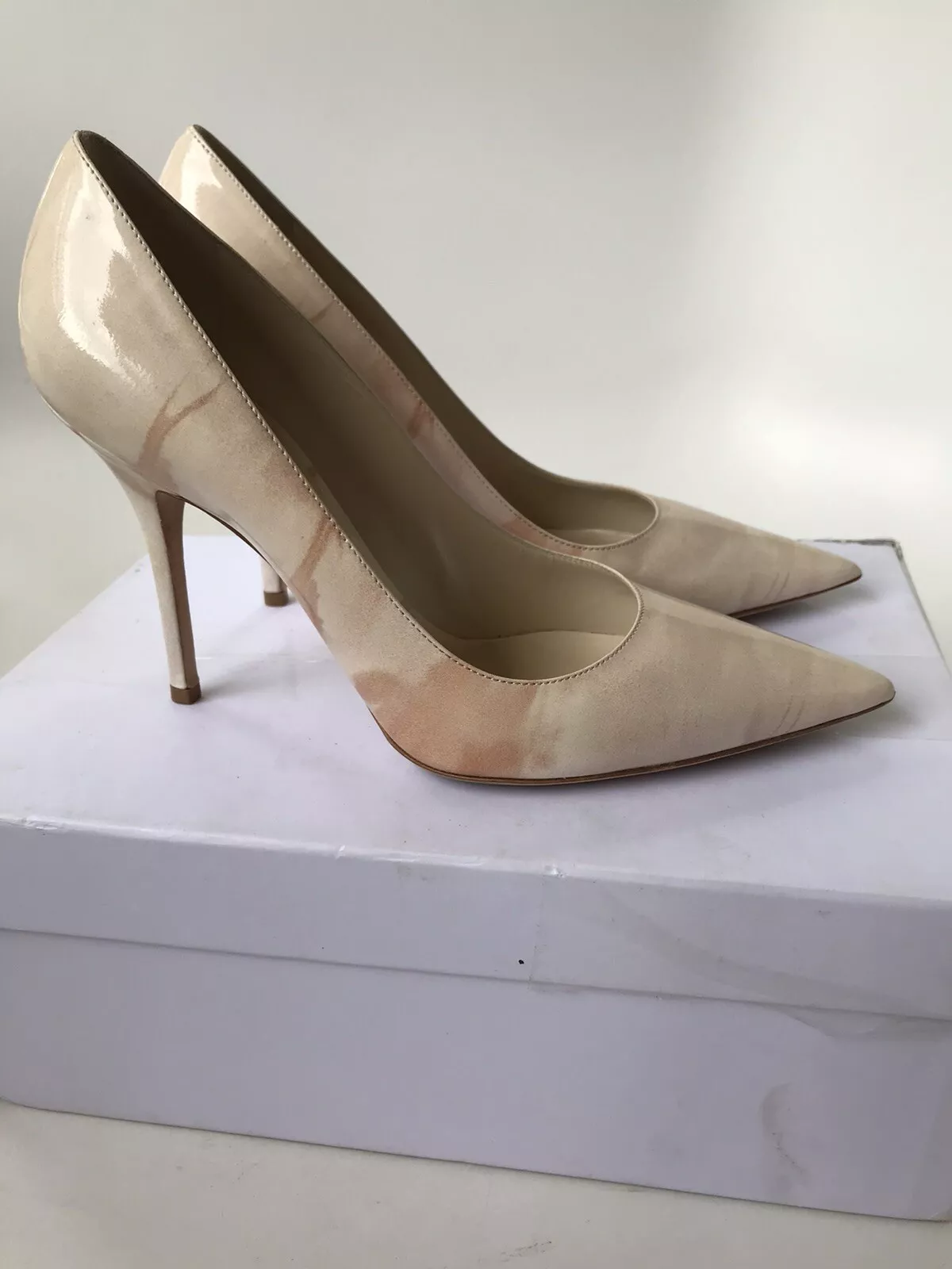 Pompe pointue cuir Christian Dior Cherie (taille UE 38,5/US 8,5) rose nuage