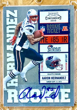 AARON HERNANDEZ 2010 Playoff Contenders - ROOKIE TICKET Auto Card #101 PATRIOTS. rookie card picture