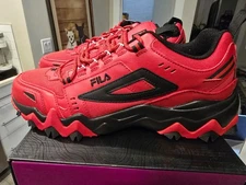 Fila Men's Oakmont TR 1JM01685 604 Sneaker Shoes Size 11 M US Red / Black  NEW