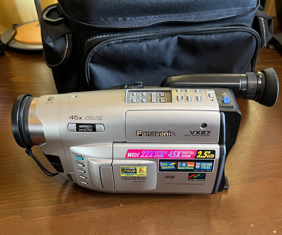 Panasonic NV VX27 EG/E Camcorder VHS-C Movie Camera Color Monitor