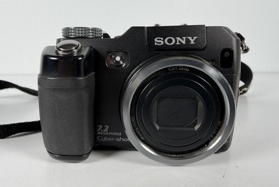 Sony Cyber-shot DSC-V3 7.2MP Digital Camera - Black - Tested Works