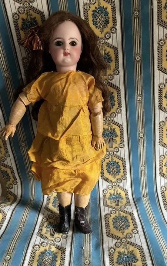 Poupée ancienne porcelaine Bébé François Gaultier 48 Cms Bouche Fermée Félée - Photo 4/4