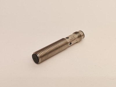 Omron E2B-S08KS02-MC-B1 induktiv 