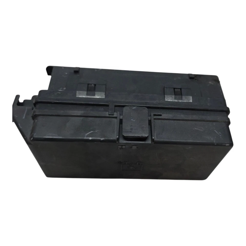 2009-2012 Chevrolet Malibu 2.4L Fusebox Fuse Box Relay Module Oem - Image 4 of 4