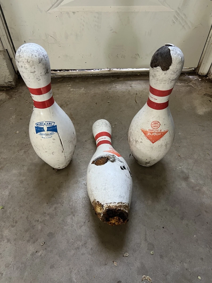 AMF Amflite II - ABC approved - Plastic coated - Made in USA Bowling Pin
