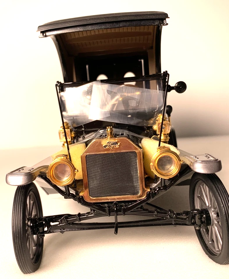 Camión de reparto de armas de fuego Franklin Mint 1913 Ford Modelo T Colt escala 1:16 INV# 5885 Foto 2 de 4