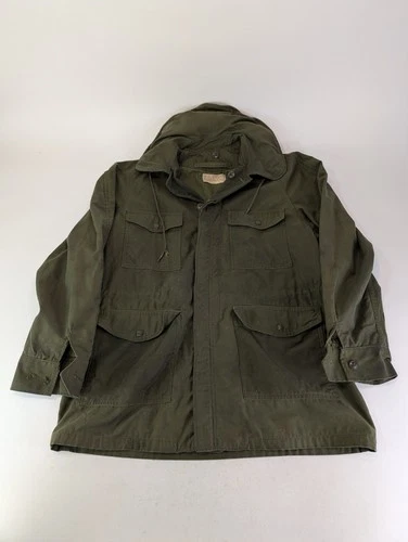 Vintage M-65 OG 107 Field Jacket Military USAF Coat Medium Long 1966 Vietnam