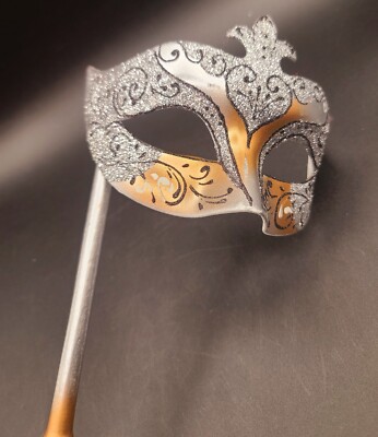 Italian Venezia Hand Painted Masquerade Mask Silver Black  display picture 3