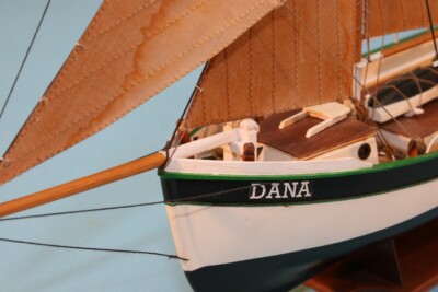 希少❗️Billing Boats社 Dana 200 帆船模型キット　未開封 s-l1200.jpg