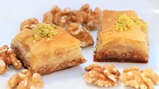 Walnut Baklava / Homemade baklava / Lebanese ...