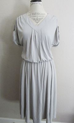 St John Gray Matte Jersey V Neck Short Sleeve Dress 6 EUC