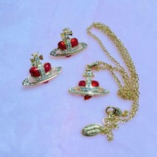 Vivienne Westwood Necklace Earrings Set Gold Diamante Heart NO BOX