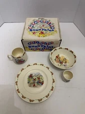 Vintage Royal Doulton Bunnykins 4 Piece Children's Dinnerware Set & Original Box