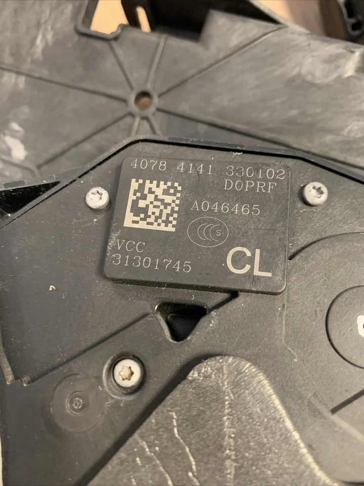 Actuador de cerradura de puerta trasera derecha Volvo S60 2011-2018 31301745 OEM Foto 4 de 4