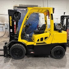 2019 Hyster 8000lb LP Gas Forklift - close-up view