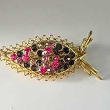 Gold Tone Metal Oval Bow Brooch Pin Pink Purple Rhinestone Cluster