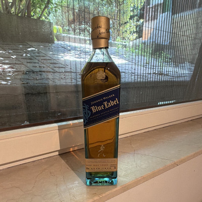 Johnnie Walker Blue Label Blended Scotch Whisky Flasche 40,1-50% Schottland