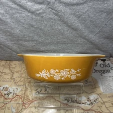 Vintage Pyrex Butterfly Gold 471-B 500ml Round Casserole Baking Dish USA No Lid