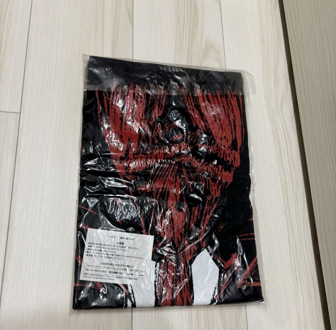 Monogatari Series T-shirt L size Ueda Hajime Oshino Shinobu